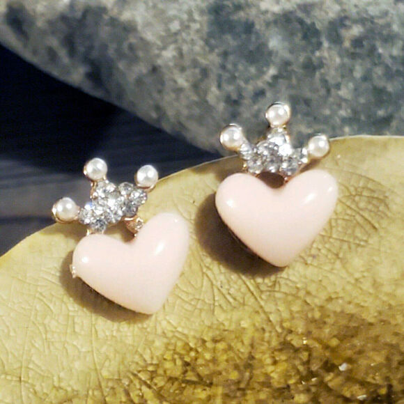 Fashion Jewelry Jewelry - Pale Pink Puffed Heart Crystal Earrings